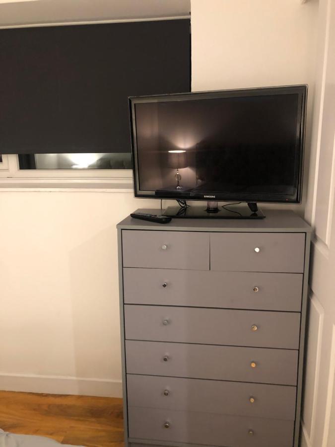 Exclusive Modern Decorated 1 Bedroom Detached Studio Newport  Bagian luar foto
